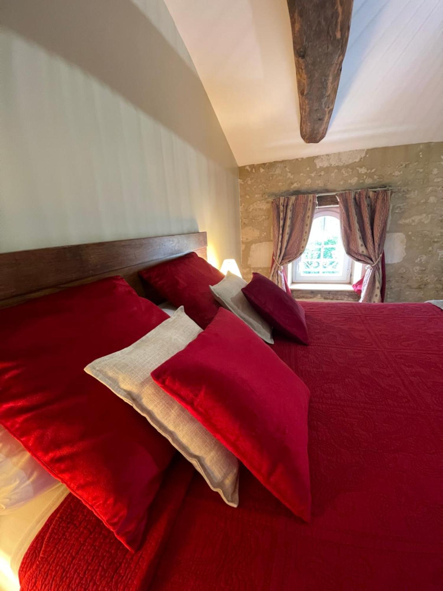 Saint-Hilaire-des-Loges Chambres D'Hotes Le Tilleul المظهر الخارجي الصورة